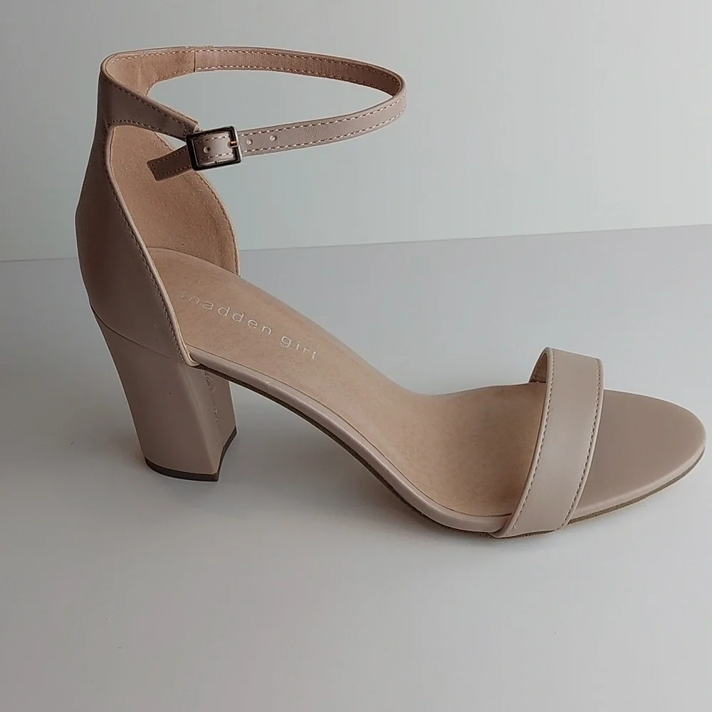 Madden girl beella blush Heel Ankle strap sandals women's size 10‎ M